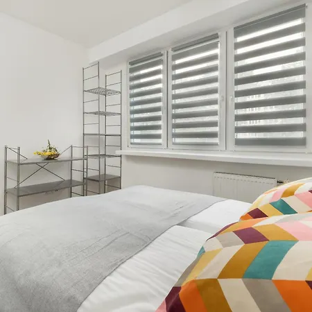 Narutowicza Bright & Comfy Apartment Downtown Lodz By Noclegi Renters Exterior photo