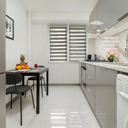 Narutowicza Bright & Comfy Apartment Downtown Lodz By Noclegi Renters Exterior photo