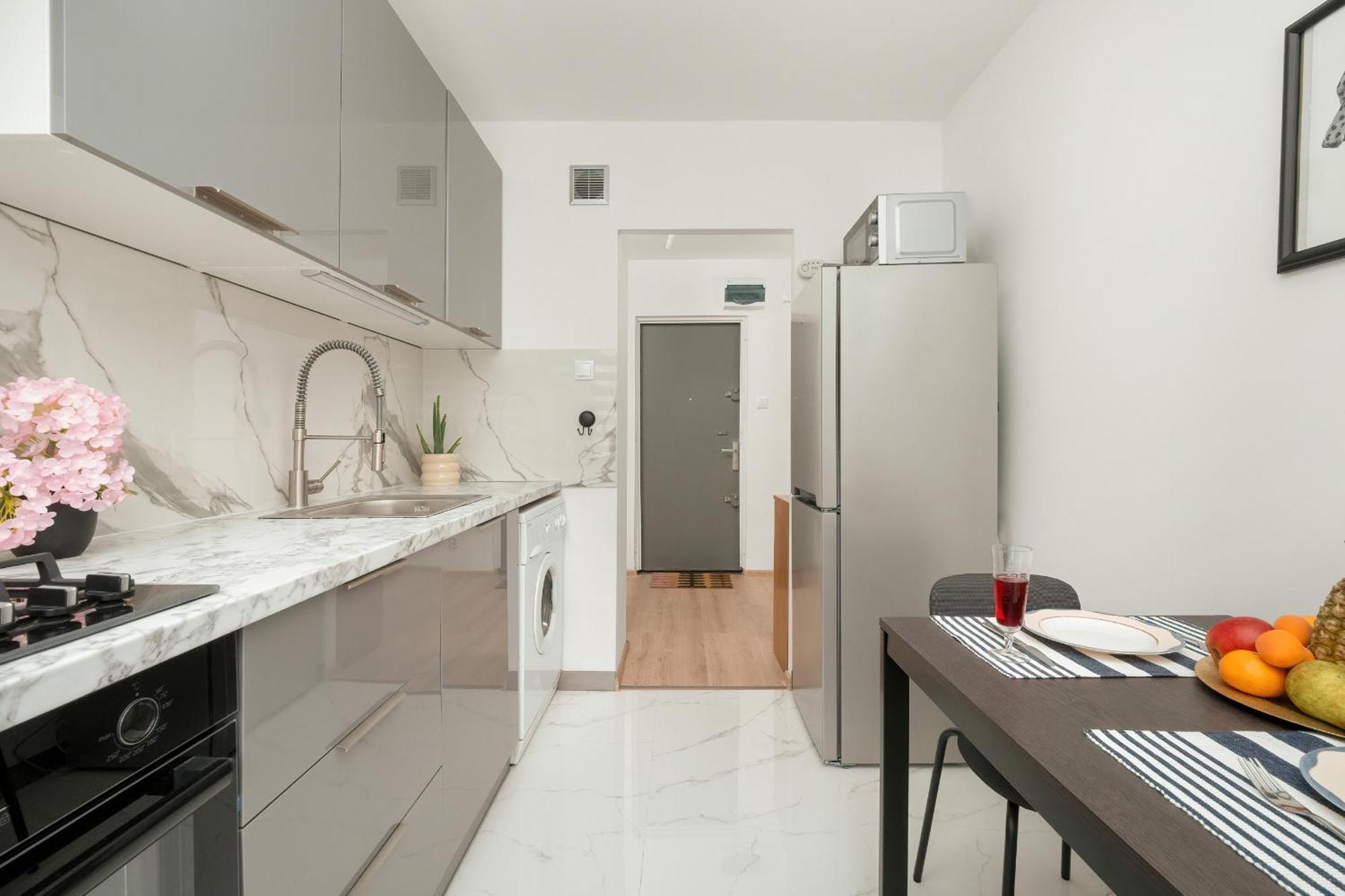 Apartment Narutowicza Bright & Comfy Downtown By Renters Lodz (Lodz)